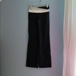lululemon astro pant size 4